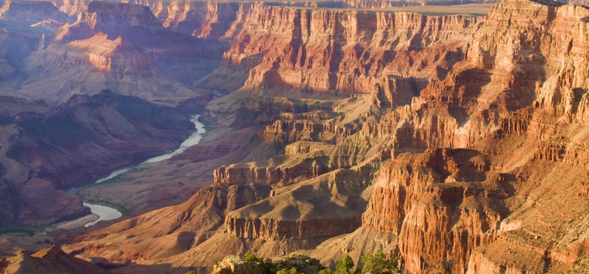 How wide is the Grand Canyon at its widest point