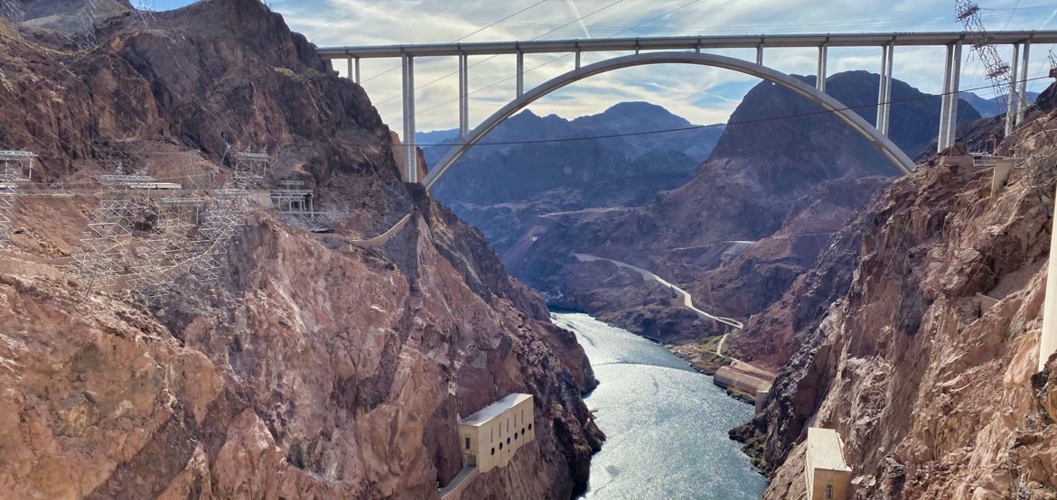 Image of historical landmark Hoover Dam, located between Nevada and Arizona