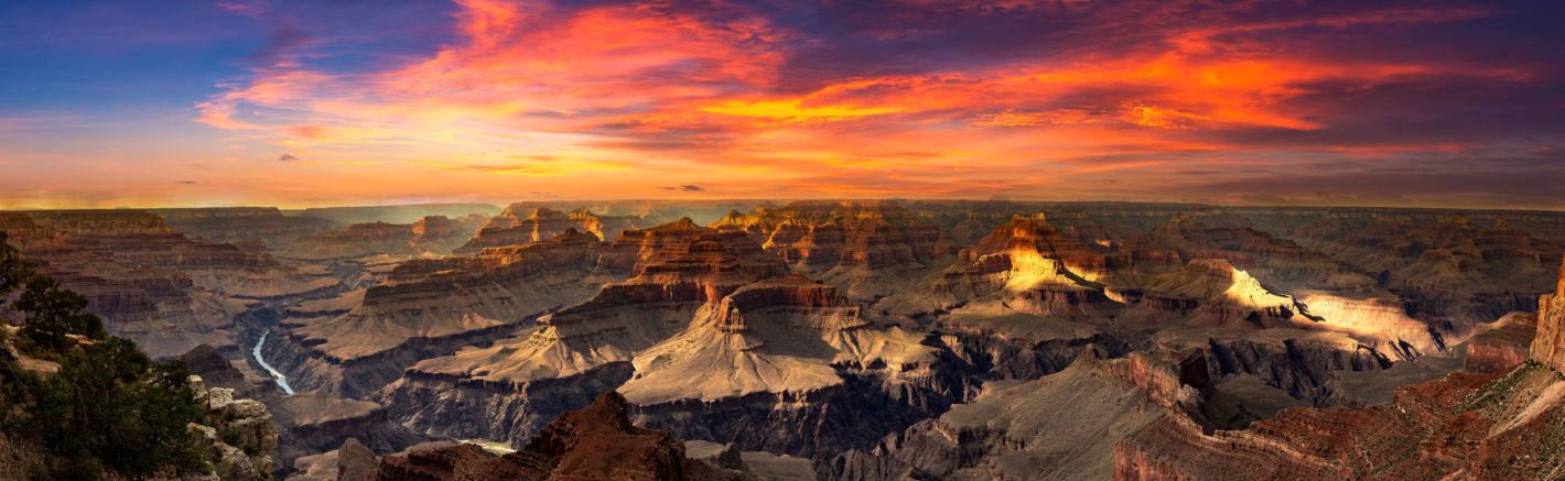Beautiful colors of sunset over Grand Canyon National Park