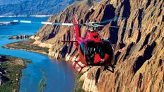 Helicopter flies over Lake Mead during Grand Canyon tour