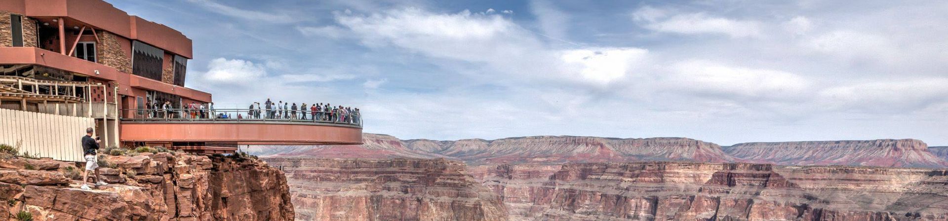 Aerial view of people walking the Grand Canyon Skywalk