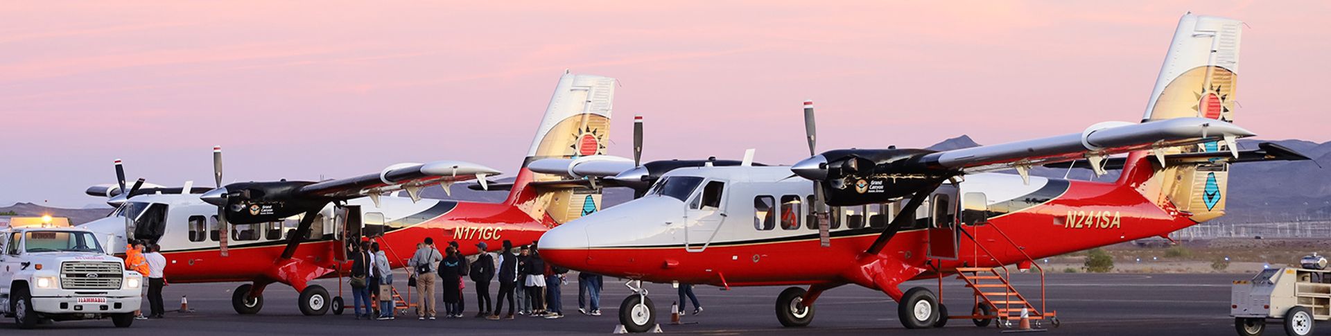 touring airplanes ready for flights from the las vegas air terminal to grand canyon