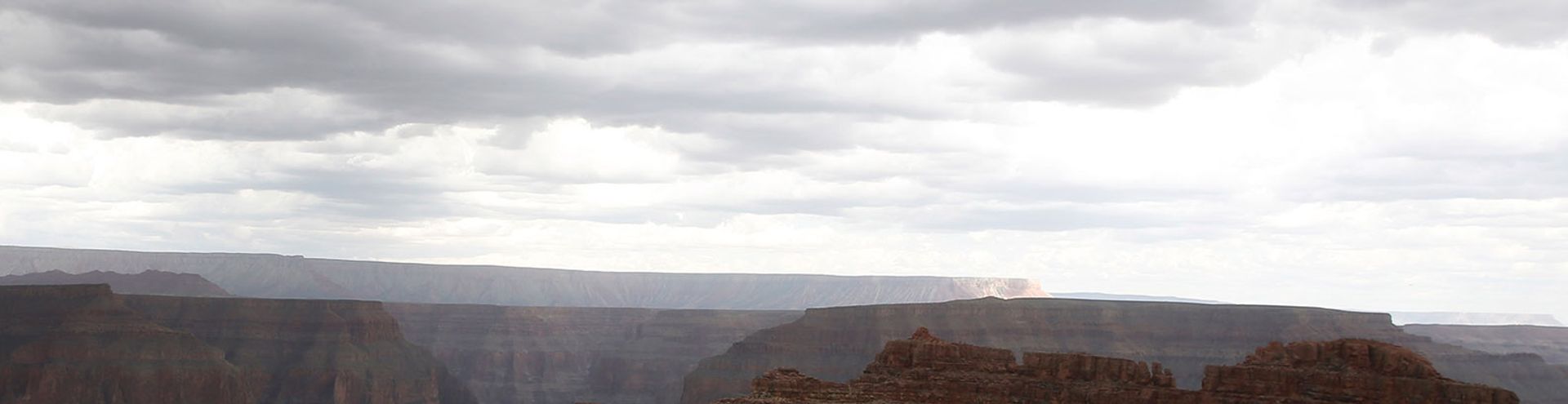 Discover the stunning  Grand Canyon West from Las Vegas