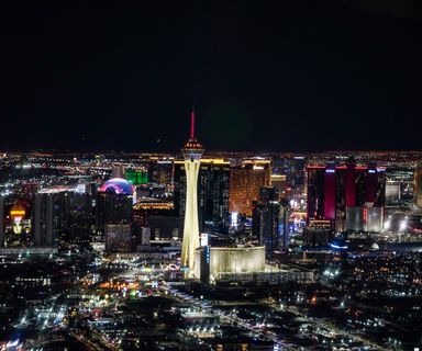 a Las Vegas helicopter tour flies past the Palazzo hotel