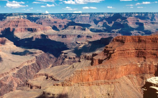 a sunny day and a blue sky over the Grand Canyon National Park
