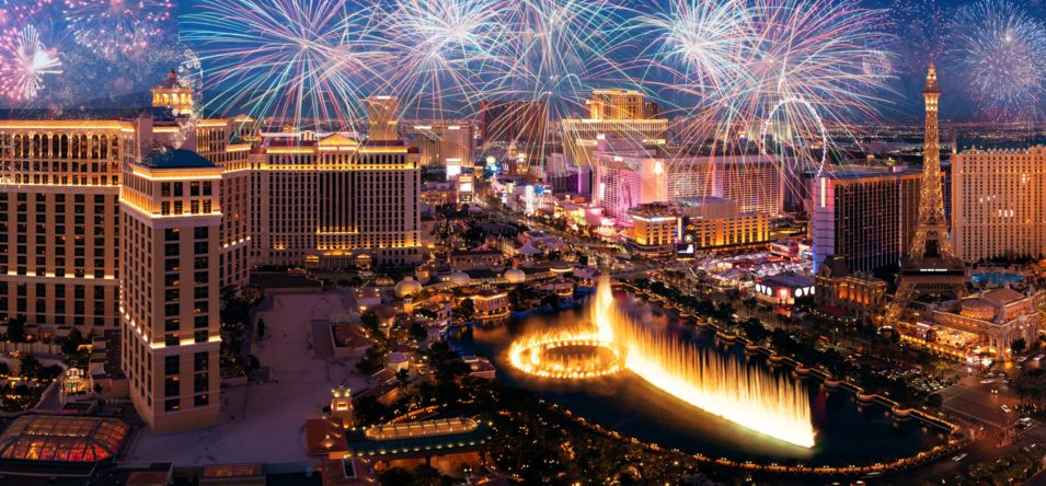 4th of July fireworks at the Bellagio and Paris hotel