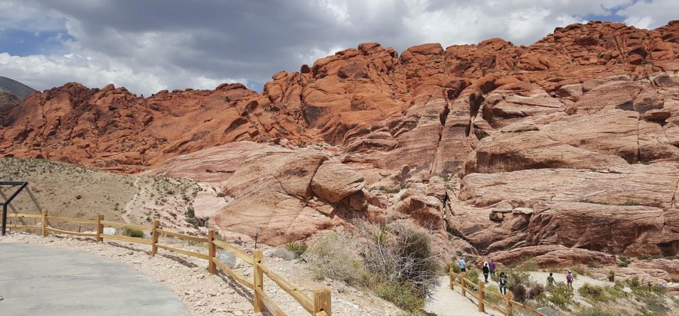 Visitors to Red Rock Canyon enjoying a hike through the landscape