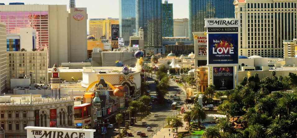 daytime las vegas strip